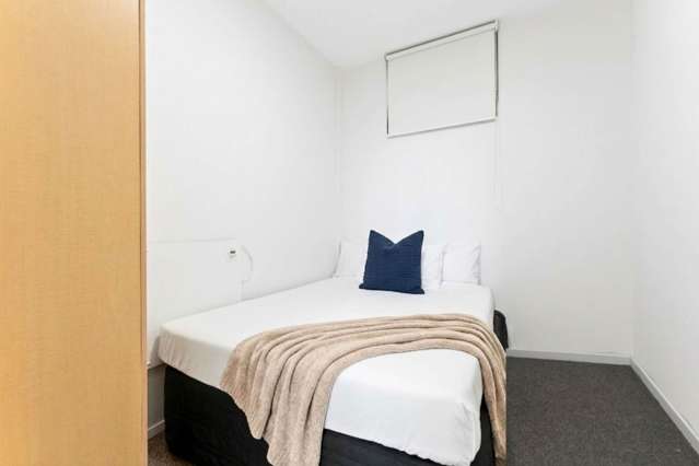 711/17 Putney Way Manukau_4