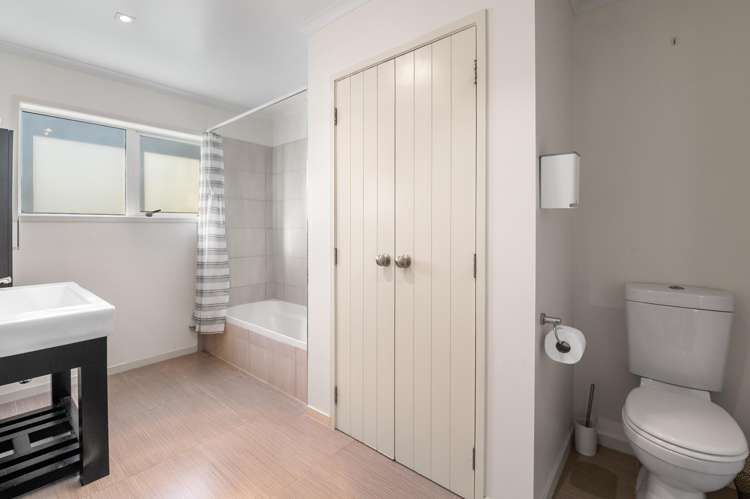 28b Elizabeth Street Victoria_12