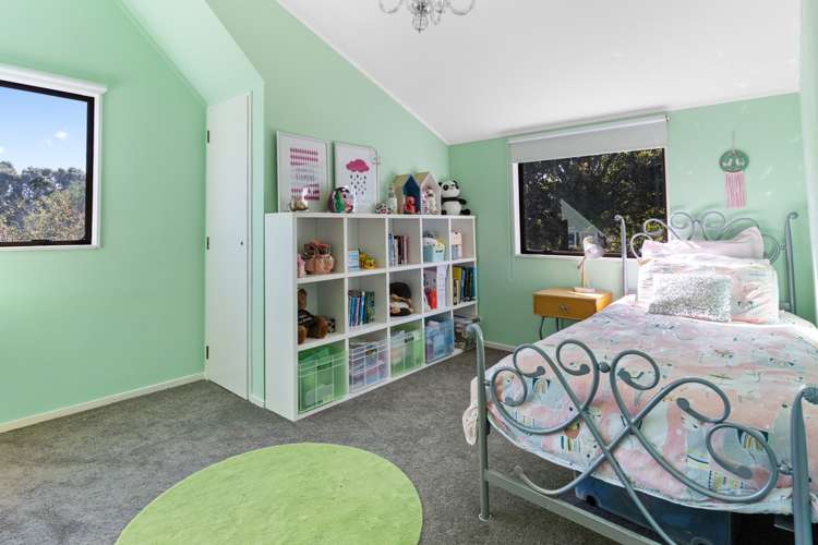 7b Bradbury Road Botany Downs_13