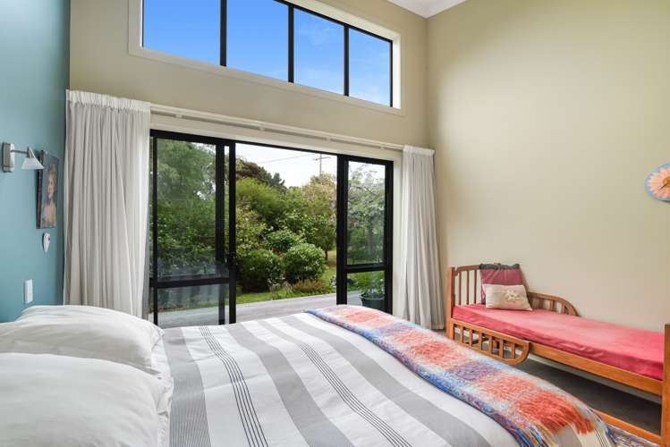 36 Beach Road Long Beach_17