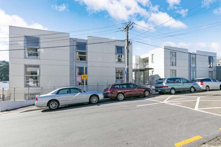 4/27 Room 5, Hanson Street Mount Cook_6