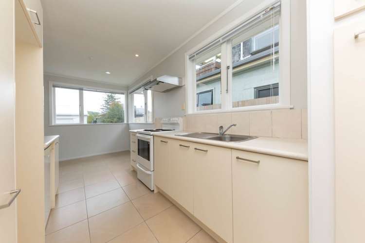 7 Glengarry Road Glen Eden_9