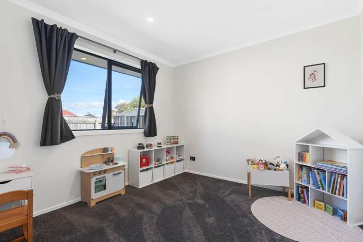 7 Angus Place Carterton_15