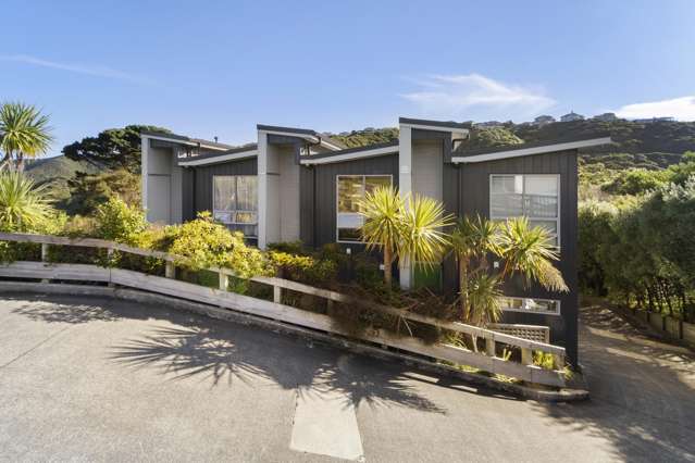 TOP-NOTCH TOWNHOUSE