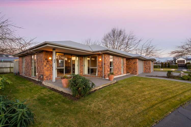 6 Woodhurst Drive Casebrook_24