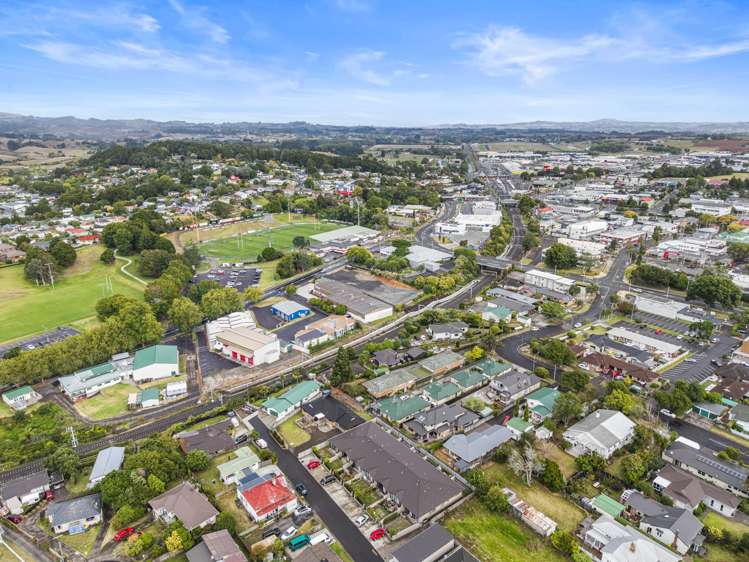 6/107 Edinburgh Street Pukekohe_17