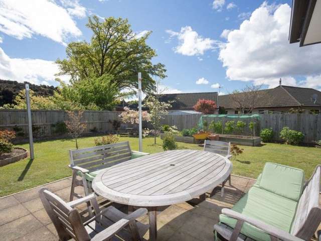 6 Hunt Place Albert Town_3