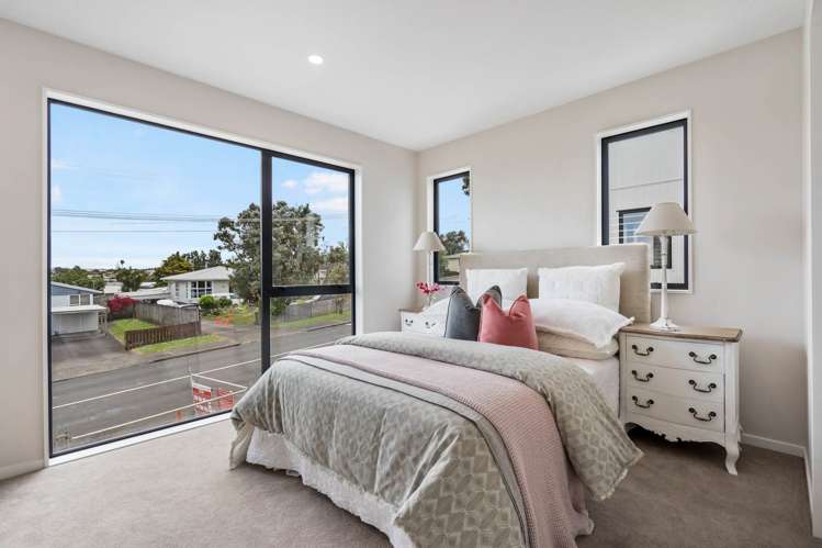 2/80 Ruawai Road Mount Wellington_6