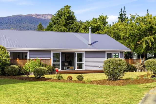 35 Ngahana Place Turangi_2