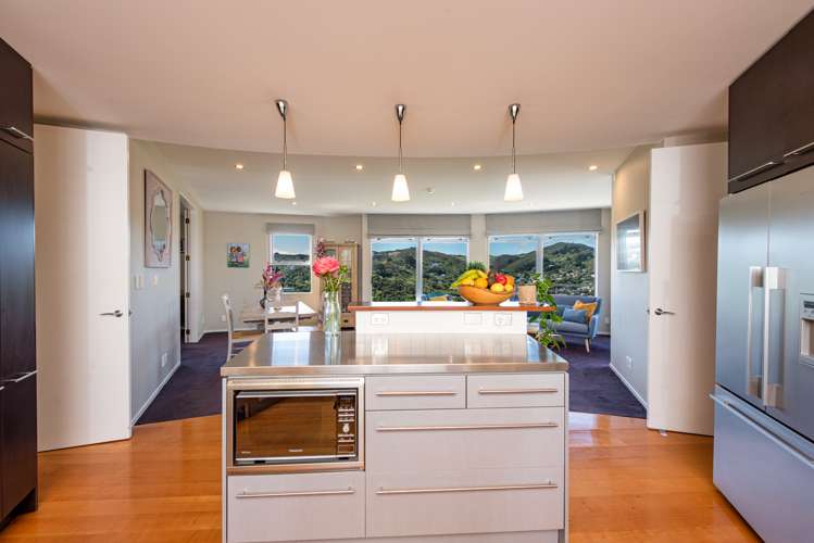 9 Caughley Grove Karori_15