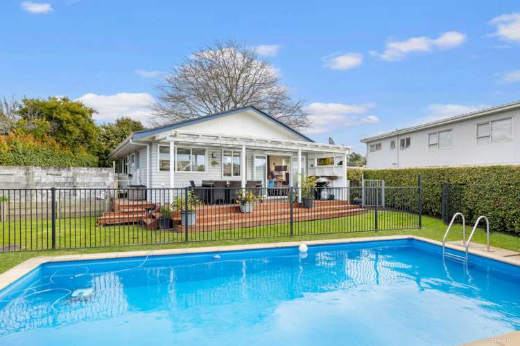 3 Realm Place Massey_13