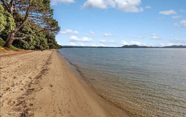 2/150 One Tree Point Road_0