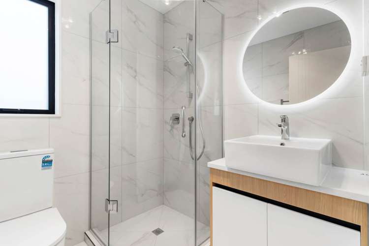 2/31 Reid Road New Lynn_8