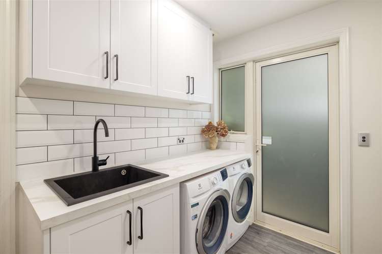 9 Seabrooke Drive Spencerville_16