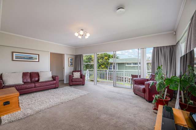 40 Divich Avenue Te Atatu South_4