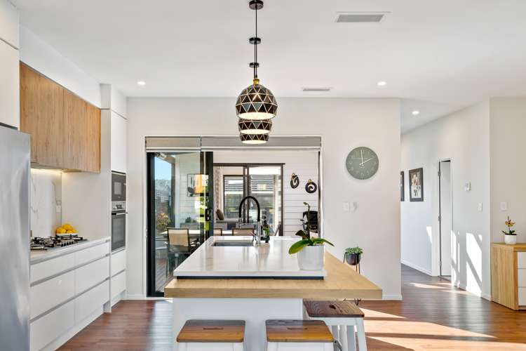 5 Waimaru Lane Orewa_18