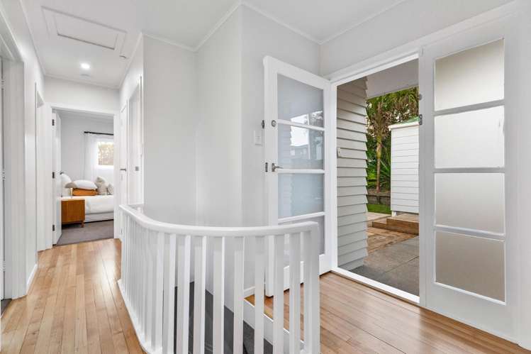 101 Royal Road Massey_10