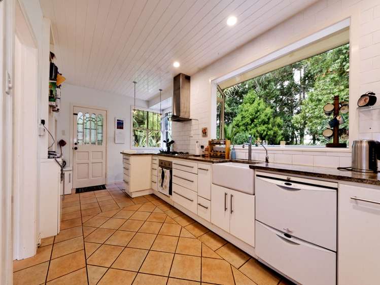 95 Waima Crescent Titirangi_6