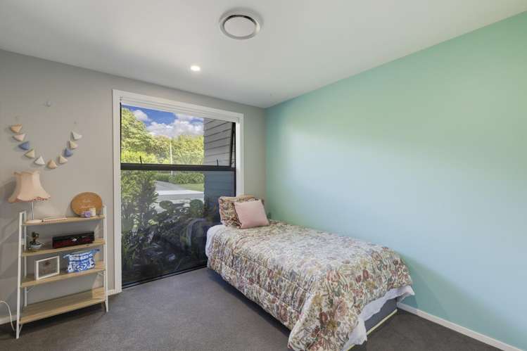 1 Armstrong Avenue Waitara_18