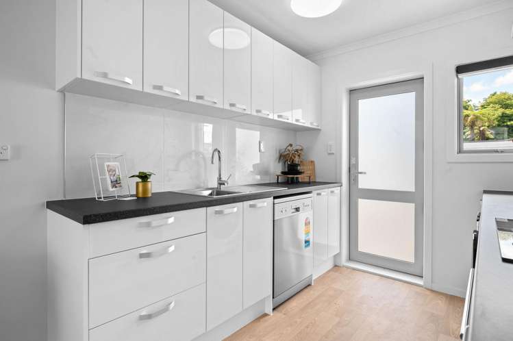 1/10 Avon Street Frankton_7