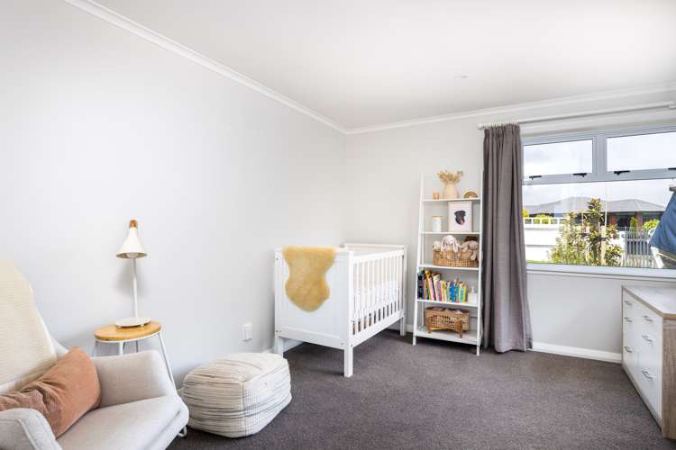 7 Lemont Place Westown_15