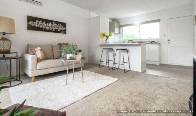 1 bedroom 1 bathroom 1 Off Street Parking.