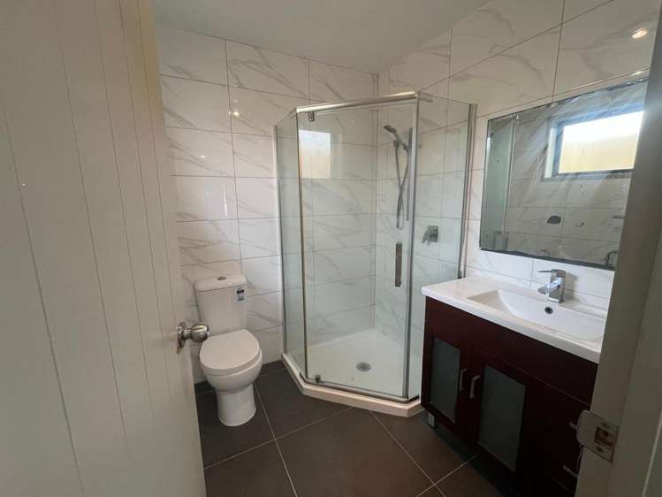 A/10 Pah Road Papatoetoe_9