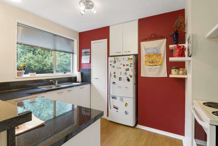 49 Oakley Crescent Hornby_3