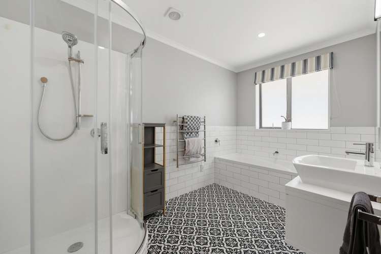 8 Silver Springs Boulevard Mosgiel_23