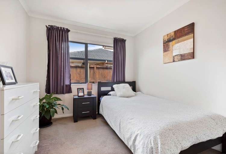 2 Bellshill Close Wattle Downs_5