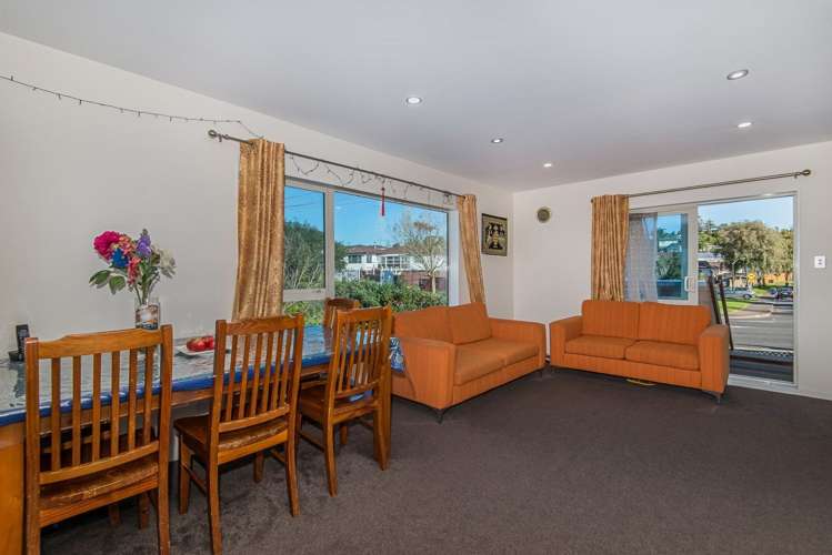 270a Triangle Road Massey_6