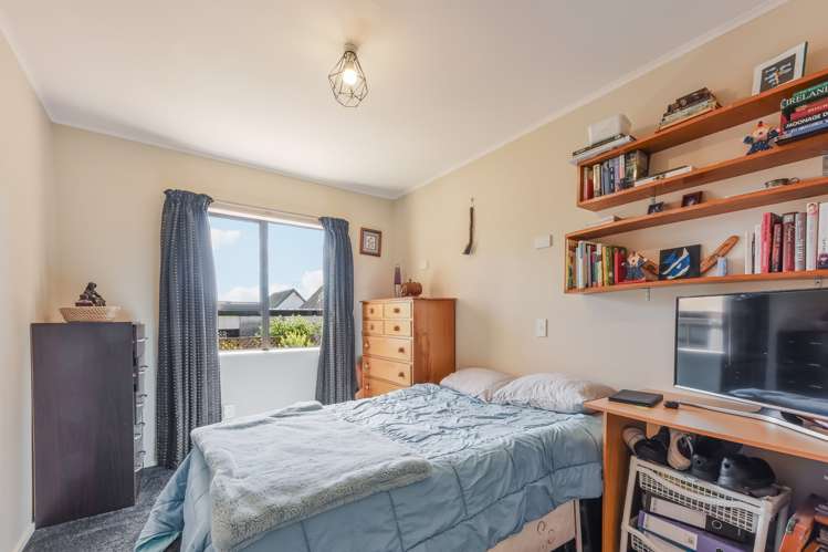 8 Hobhouse Street Stoke_15