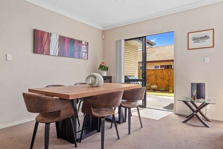 62 Aberdeen Crescent Wattle Downs_7