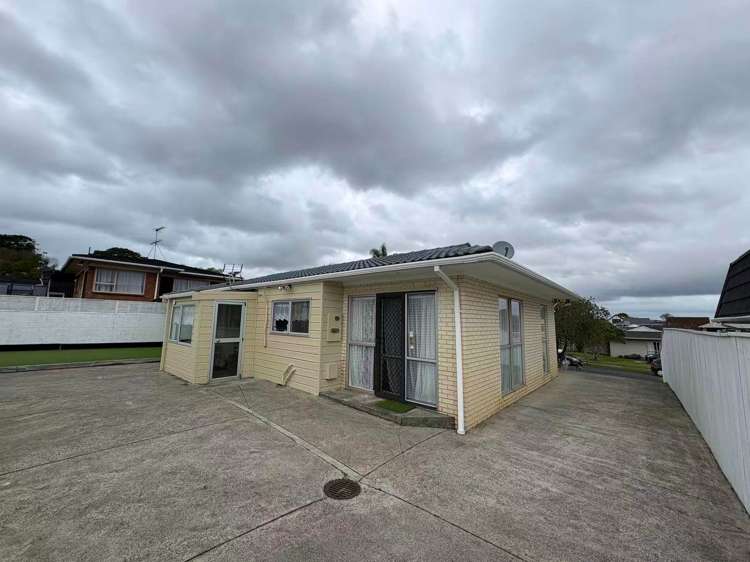 44 Galsworthy Place Bucklands Beach_19