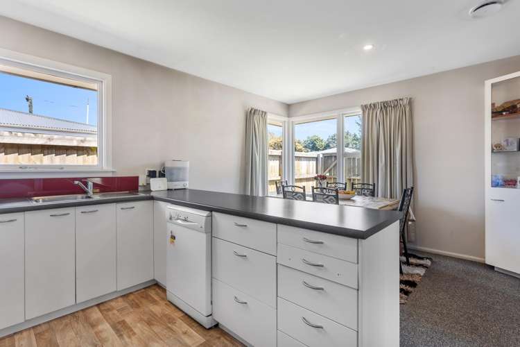 1/7 Curletts Road Sockburn_7