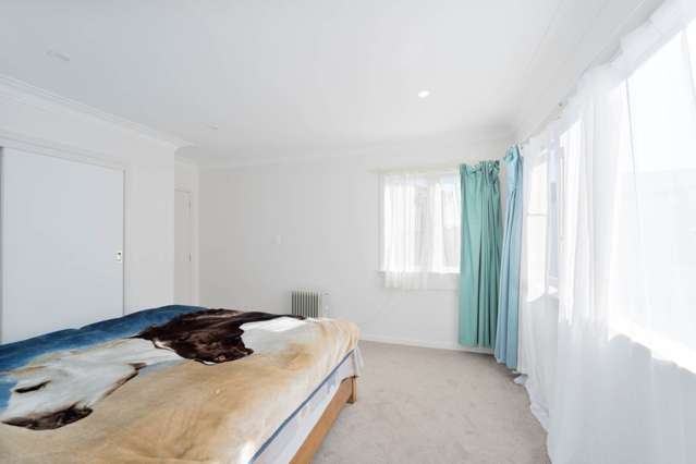 141 Glengarry Road Glen Eden_4