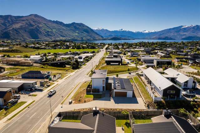 2 Kotare Drive Wanaka_1