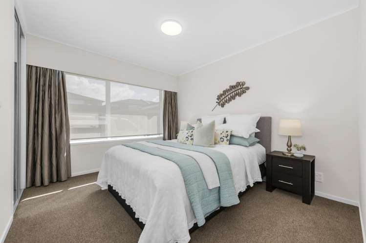 12 Mirrabooka Avenue Botany Downs_20