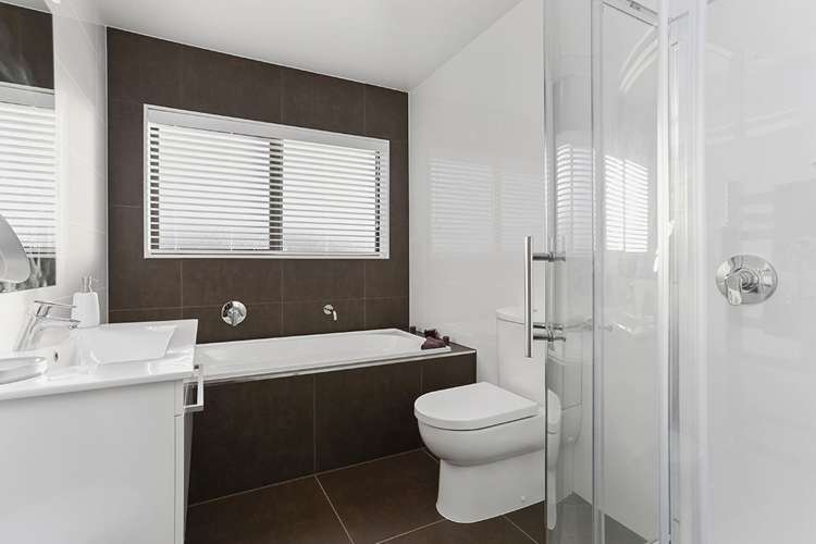 134 Colonial Drive Silverdale_19