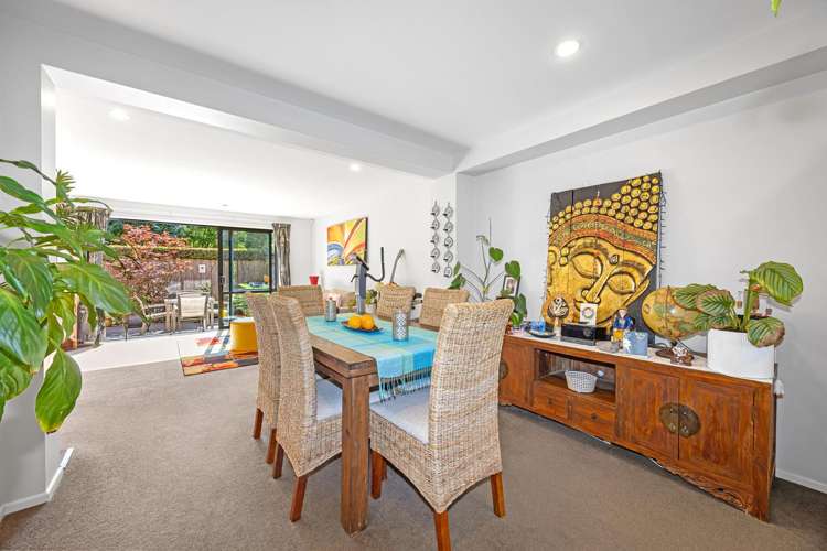 2/14 London Street_3