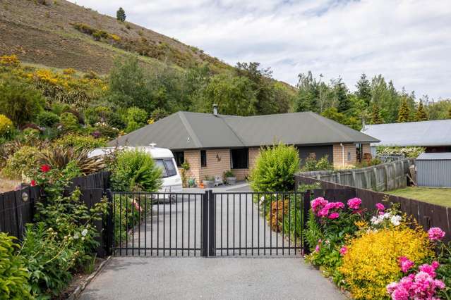 PRIVATE OASIS IN CLYDE