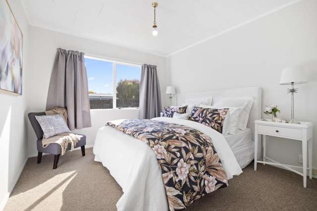 2 Duke Avenue Pukekohe_4