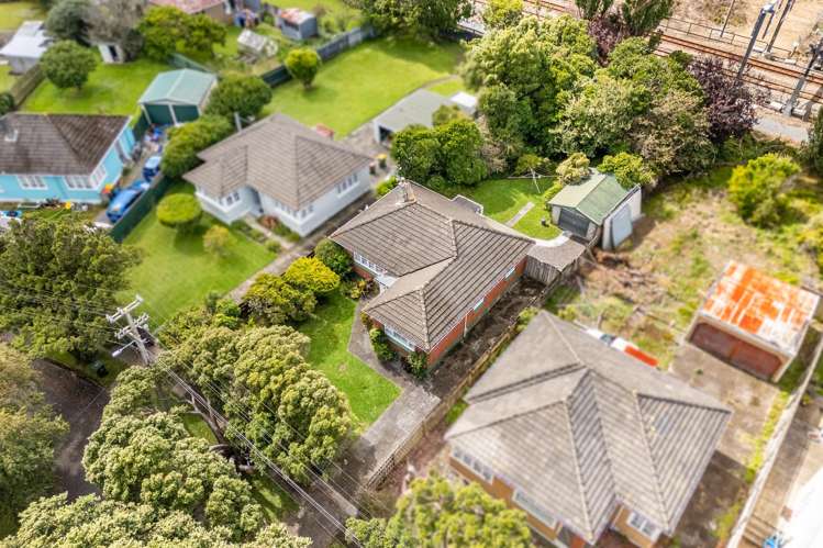 54 Petherick Street Taita_19