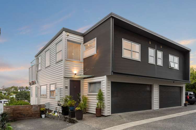 6/8 Wilk Lane Browns Bay_14