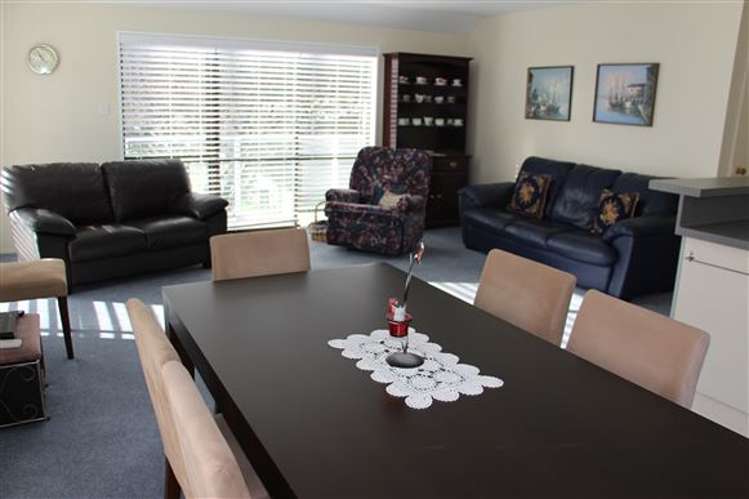 88b Broadway Picton_18