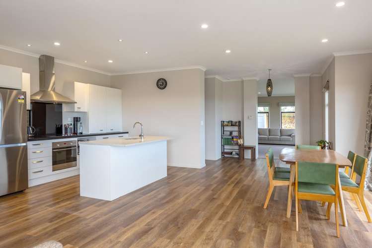 109 Tiffin Hill Road Parkvale_16