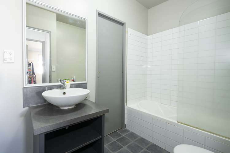 15/42 Holly Street Avondale_8