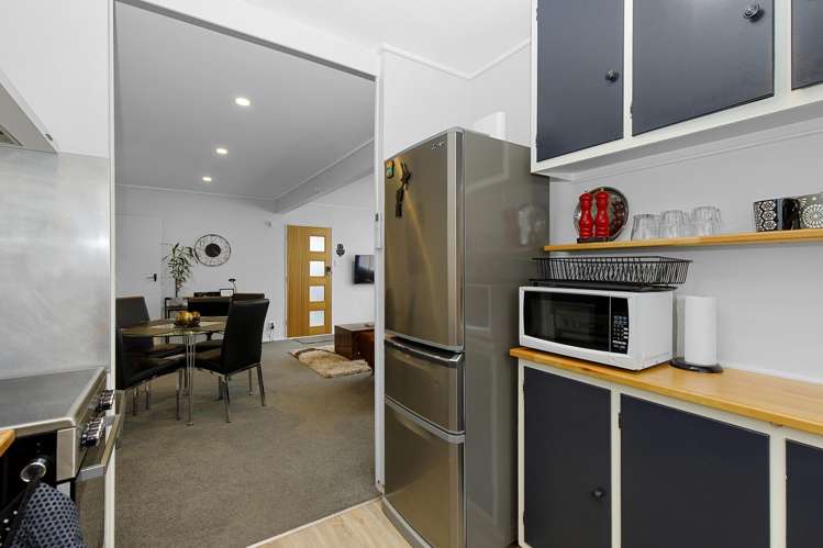 71E Randwick Crescent Moera_4