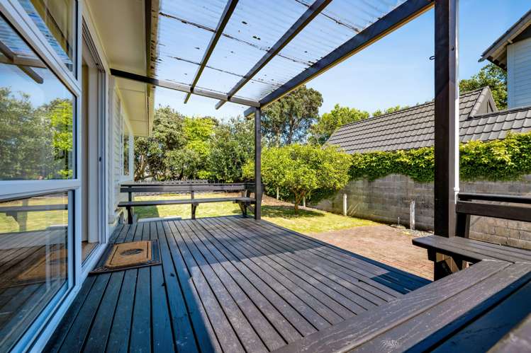 15 Rimu Street Strandon_25