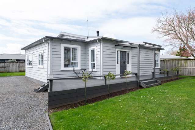 A Slice of 1950s Charm in Matamata